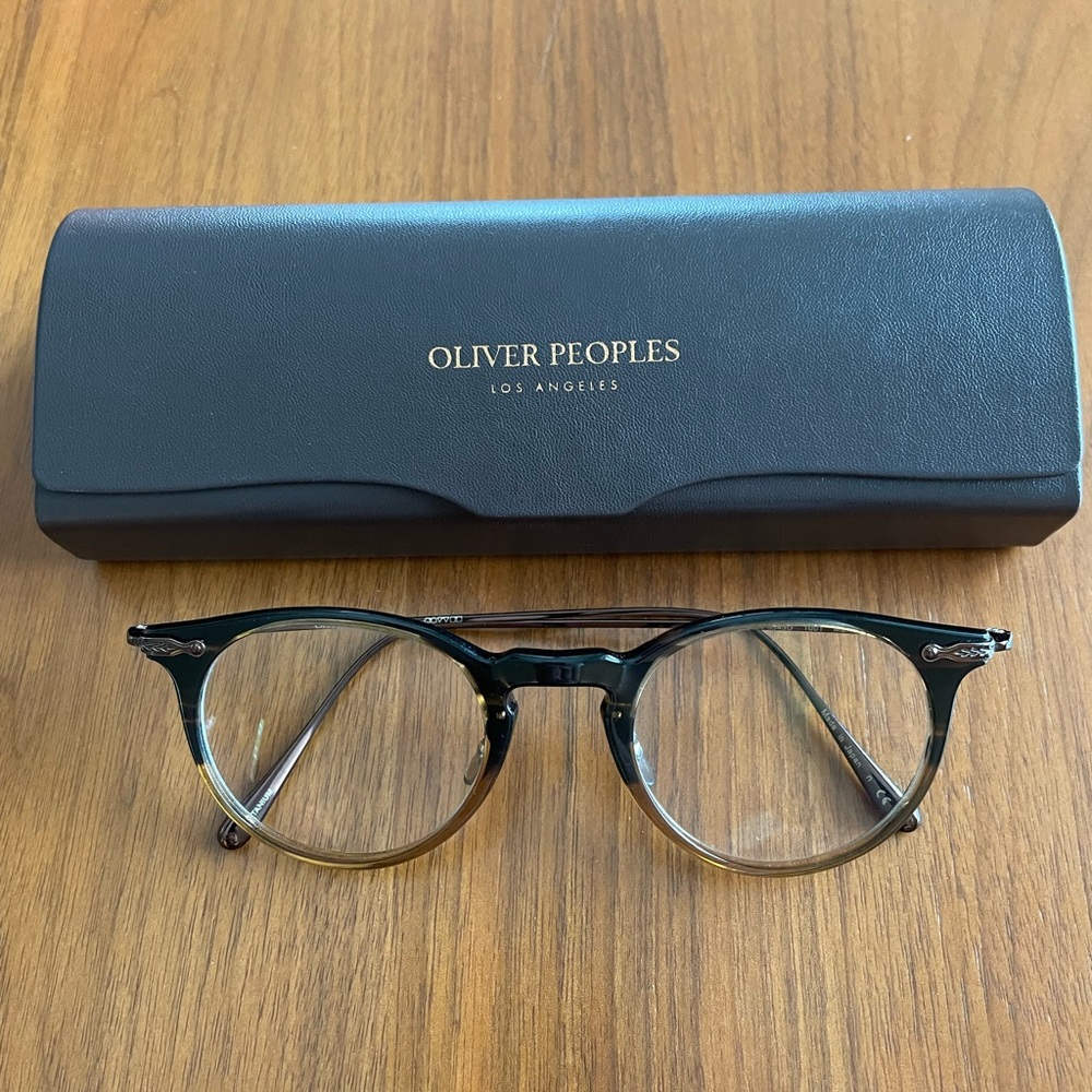 Oliver Peoples eyeglass frames w/ case and cloth
